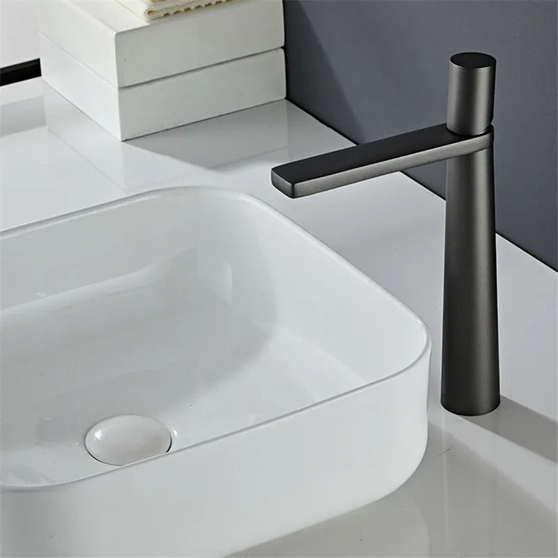 AquaChrome Single Handle Mixer Tap